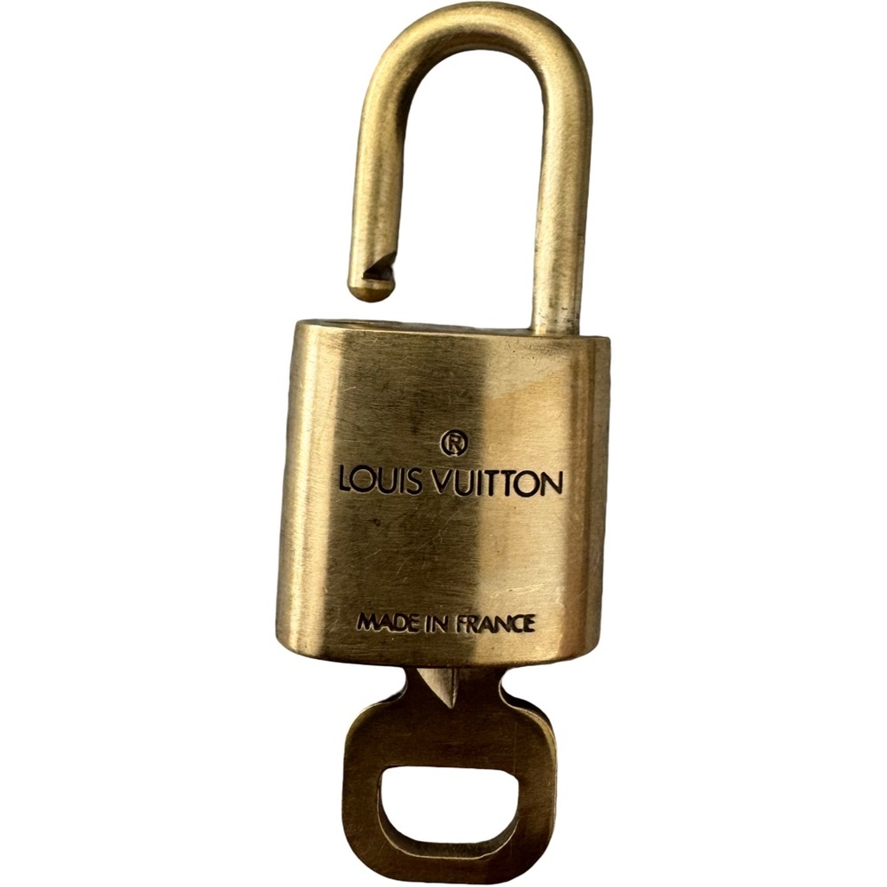 Louis Vuitton lock & key #303 - Picture 7 of 7